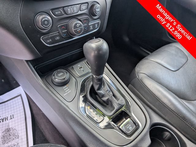 Used 2019 Jeep Cherokee Limited AWD/4WD image 21