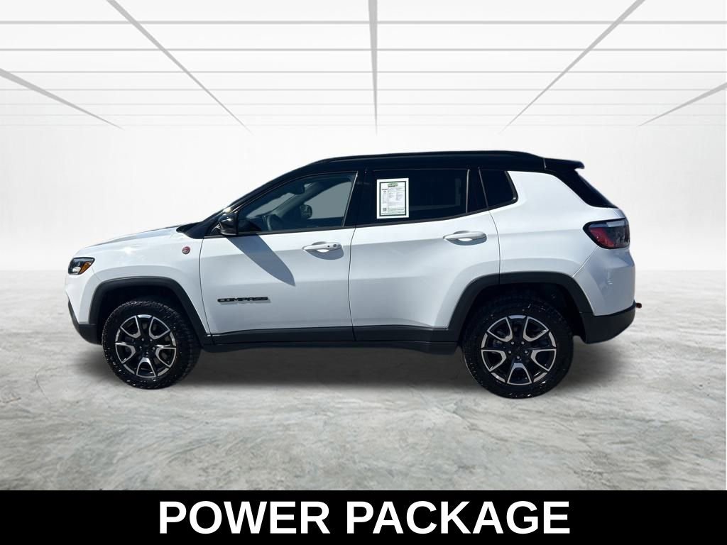 Certified 2024 Jeep Compass Trailhawk image 8