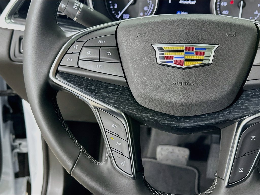 New 2026 Cadillac XT5 Premium Luxury w/ Driver Assist Package AWD/4WD image 12