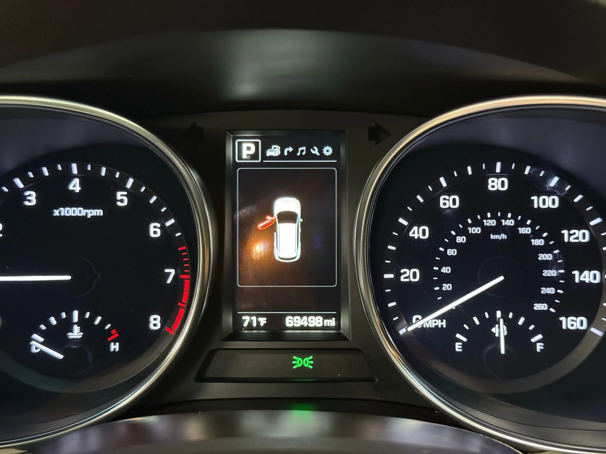 Used 2018 Hyundai Santa Fe Sport w/ Cargo Package image 29