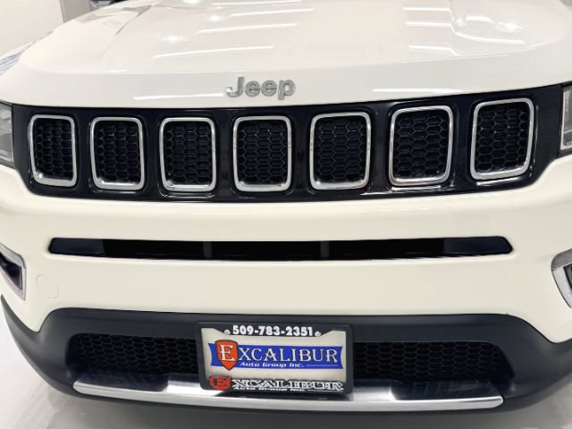 Used 2018 Jeep Compass Limited w/ Navigation Group AWD/4WD image 20