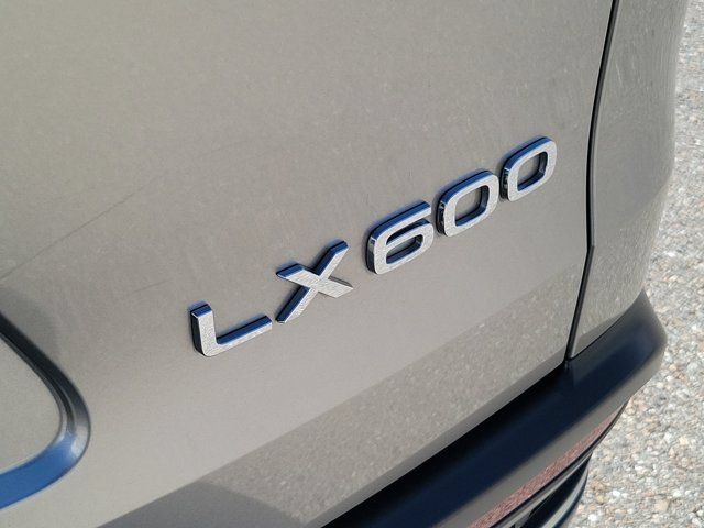 Used 2024 Lexus LX 600 F Sport AWD/4WD image 7