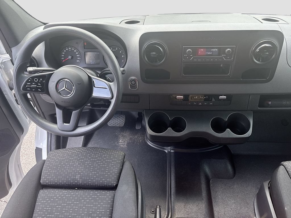 Used 2023 Mercedes-Benz Sprinter 2500 image 31