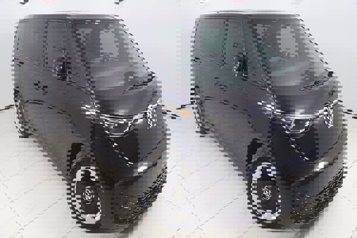 Used 2025 Volkswagen ID. Buzz Pro S image 20
