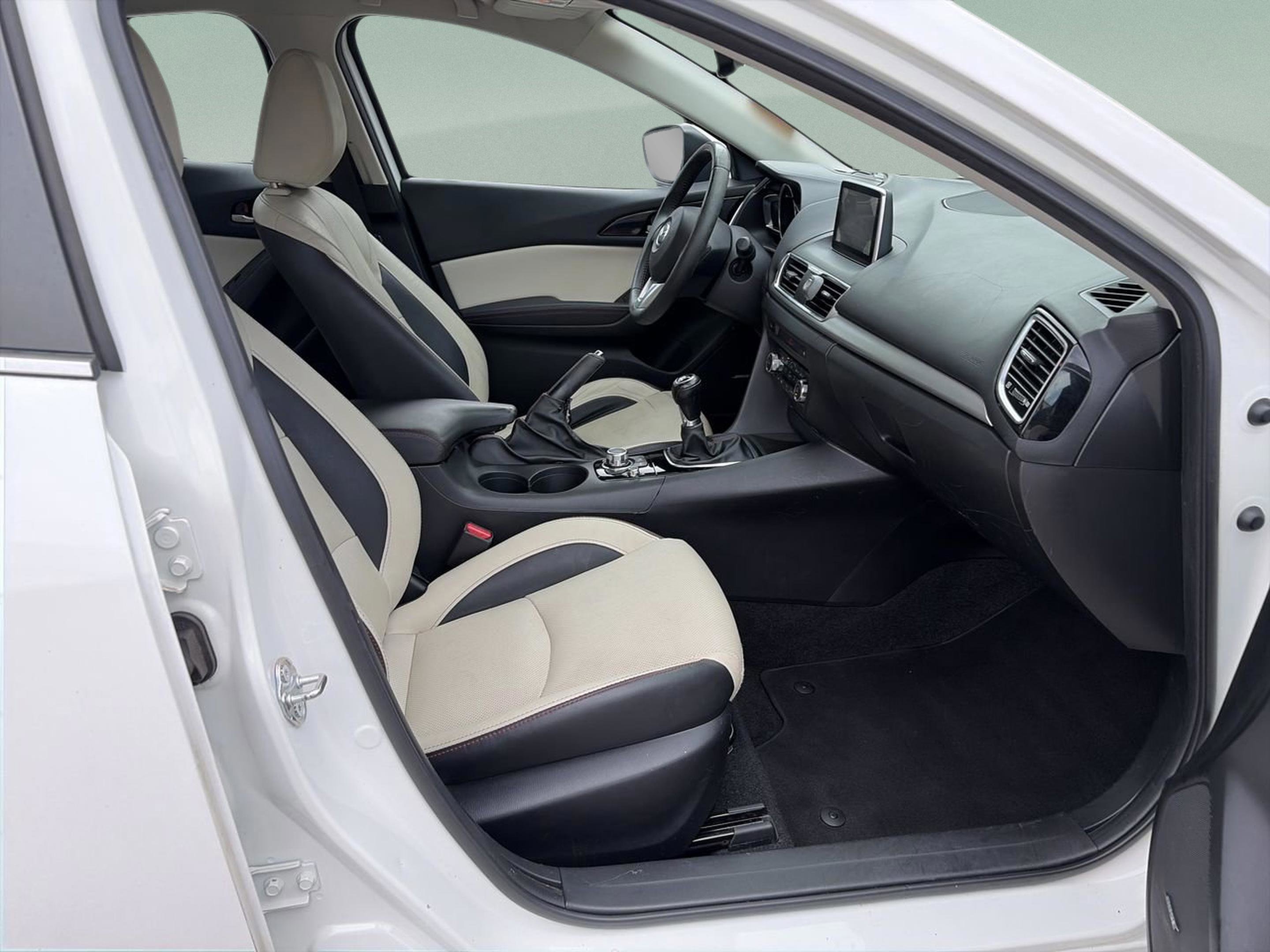 Used 2015 MAZDA MAZDA3 s Grand Touring image 18