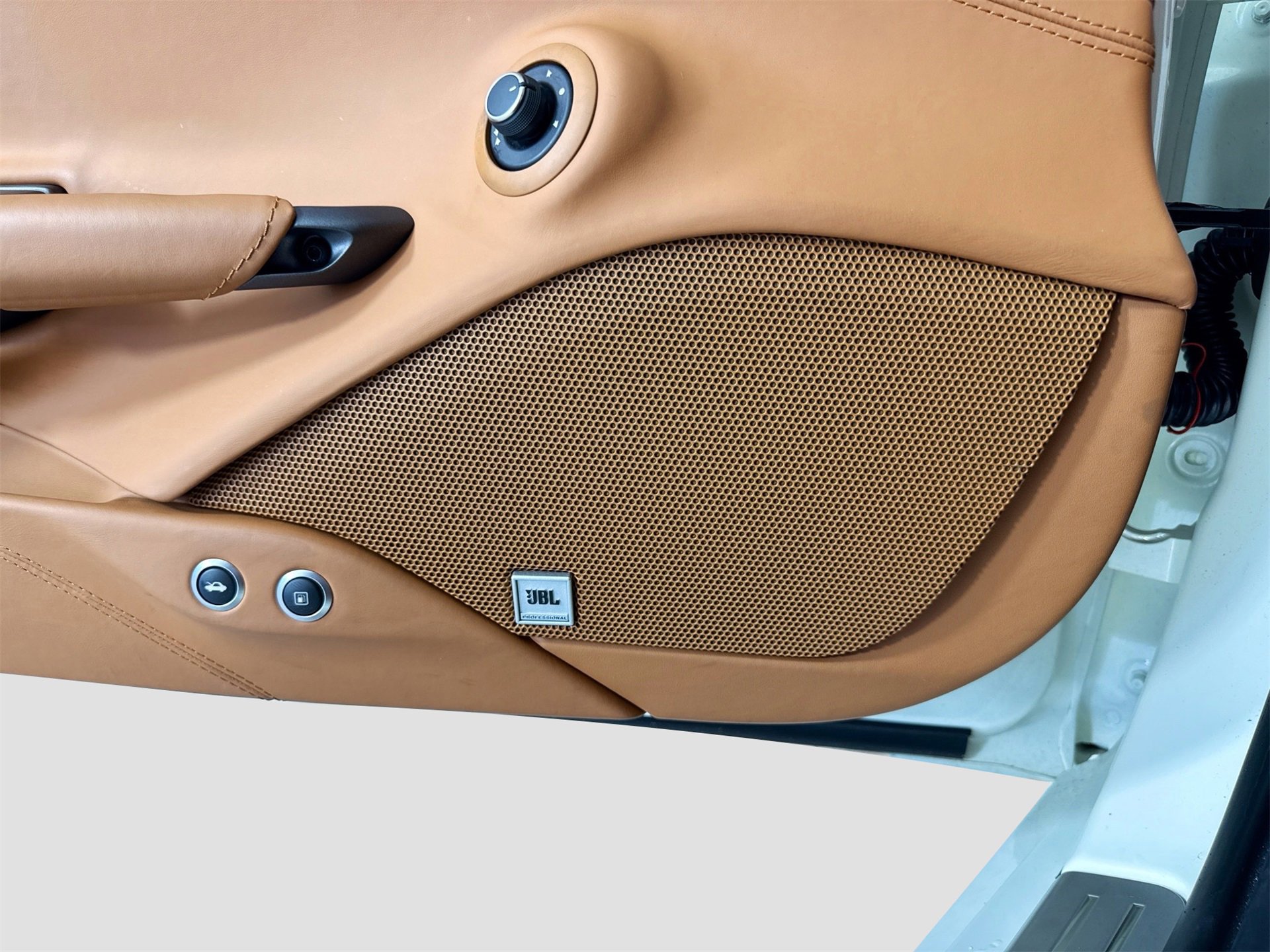 Certified 2018 Ferrari 488 Spider image 17