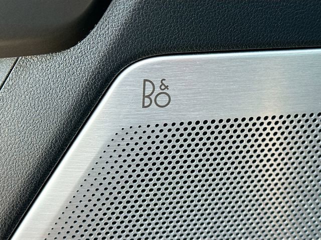 Used 2024 Ford F150 Lariat w/ Equipment Group 502A High image 19