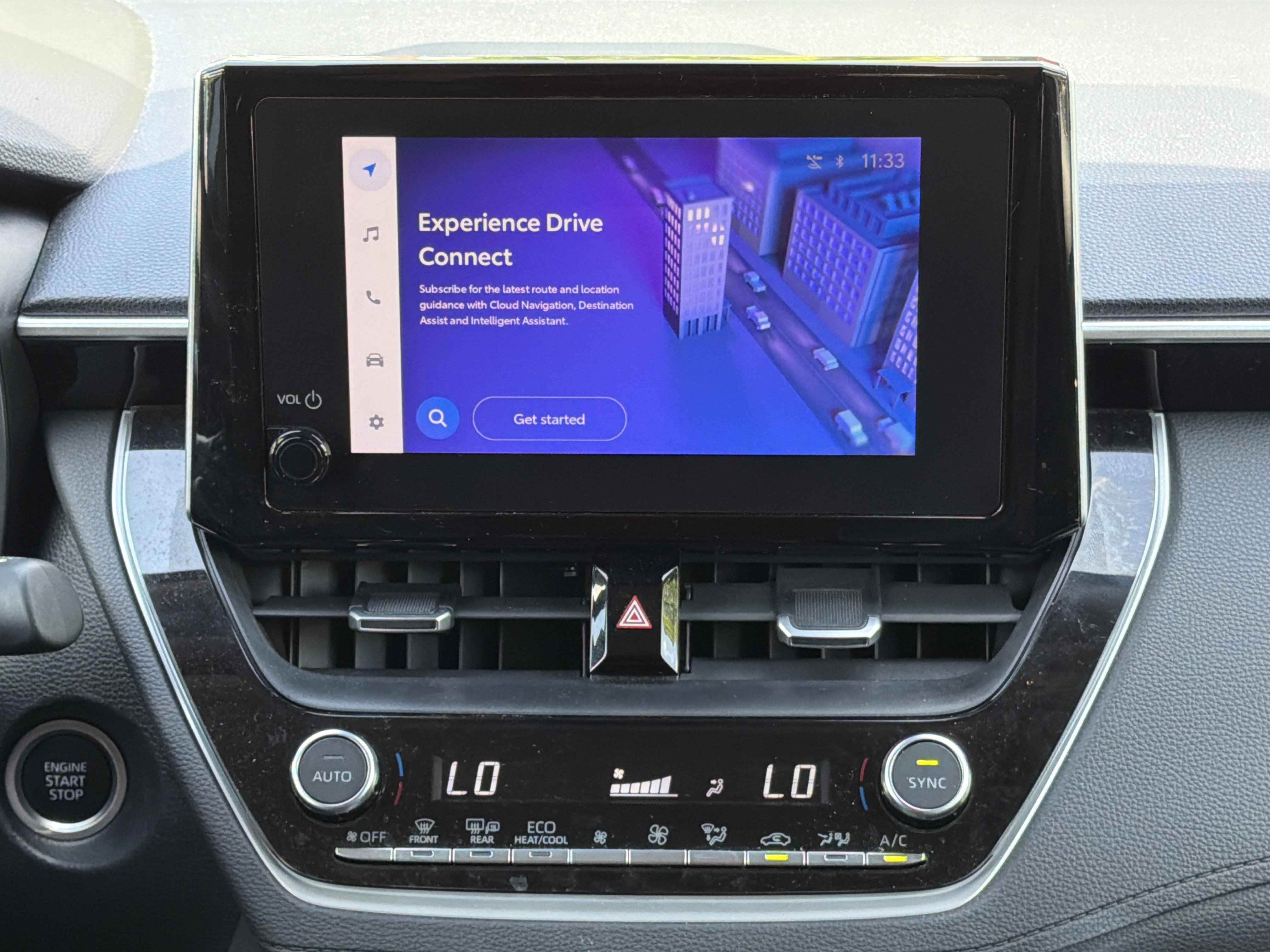 Used 2023 Toyota Corolla Cross XLE FWD image 4