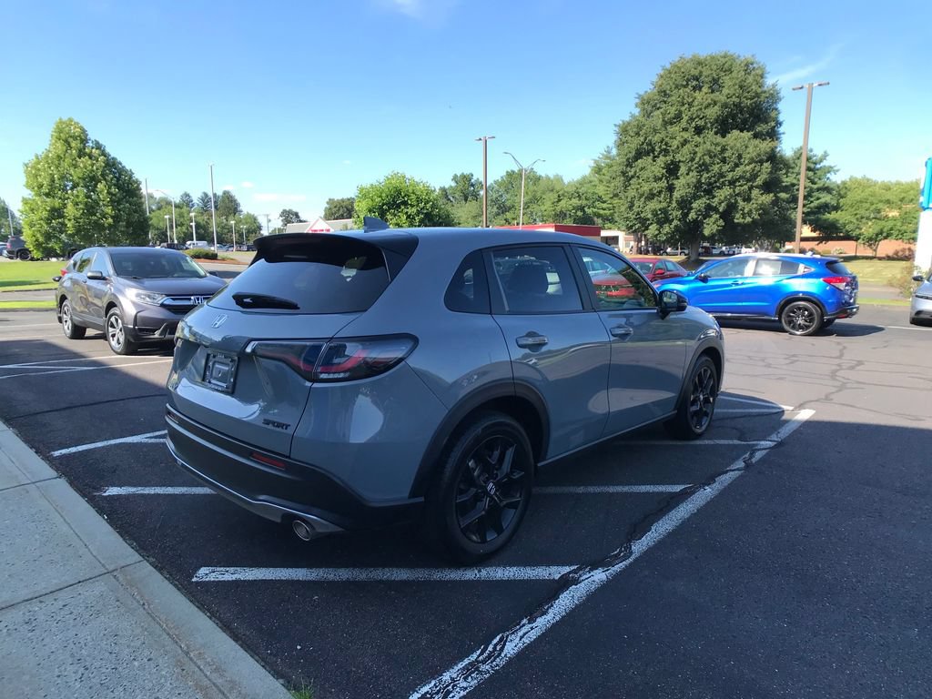 Certified 2025 Honda HR-V Sport image 14