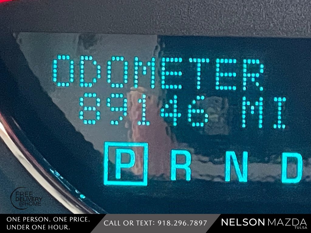 Used 2011 Buick Lucerne CXL image 25