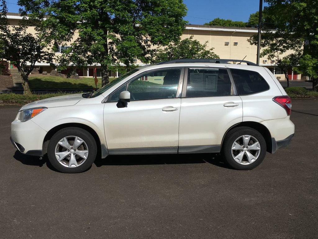 Used 2015 Subaru Forester 2.5i Premium w/ All-Weather Package AWD/4WD image 3