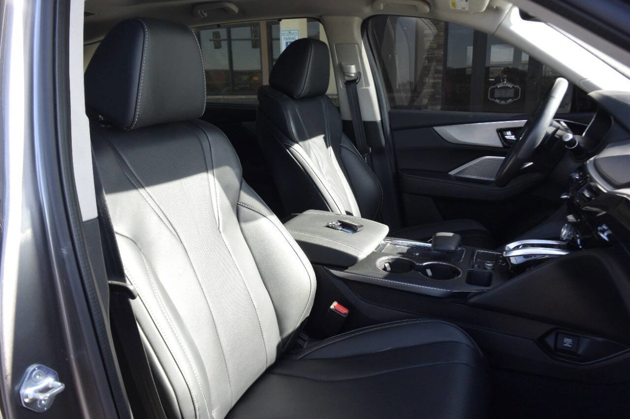 Used 2024 Acura MDX SH-AWD w/ Technology Package image 35