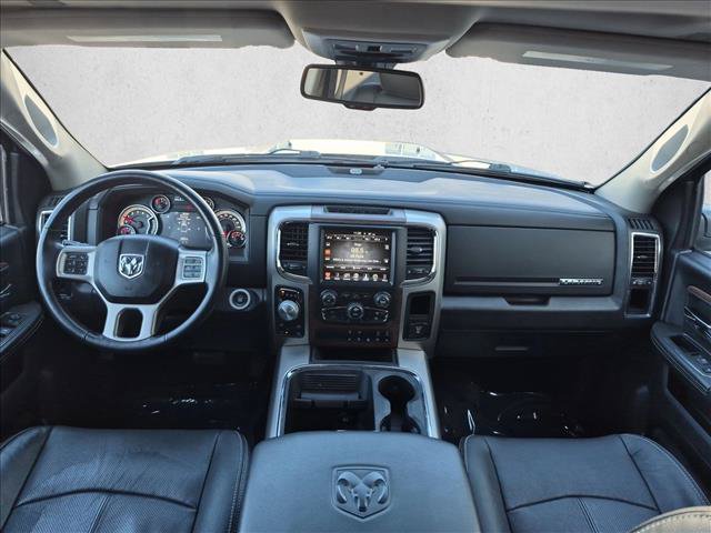 Used 2017 RAM 1500 Laramie w/ Convenience Group AWD/4WD image 18