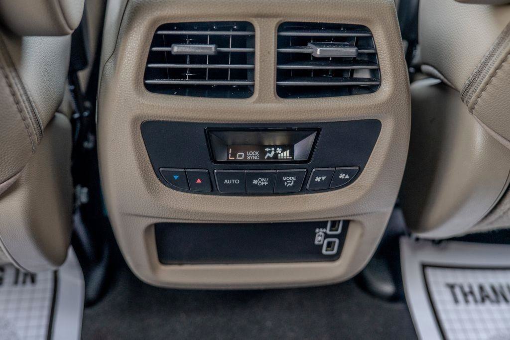 Used 2022 Honda Pilot Special Edition image 18