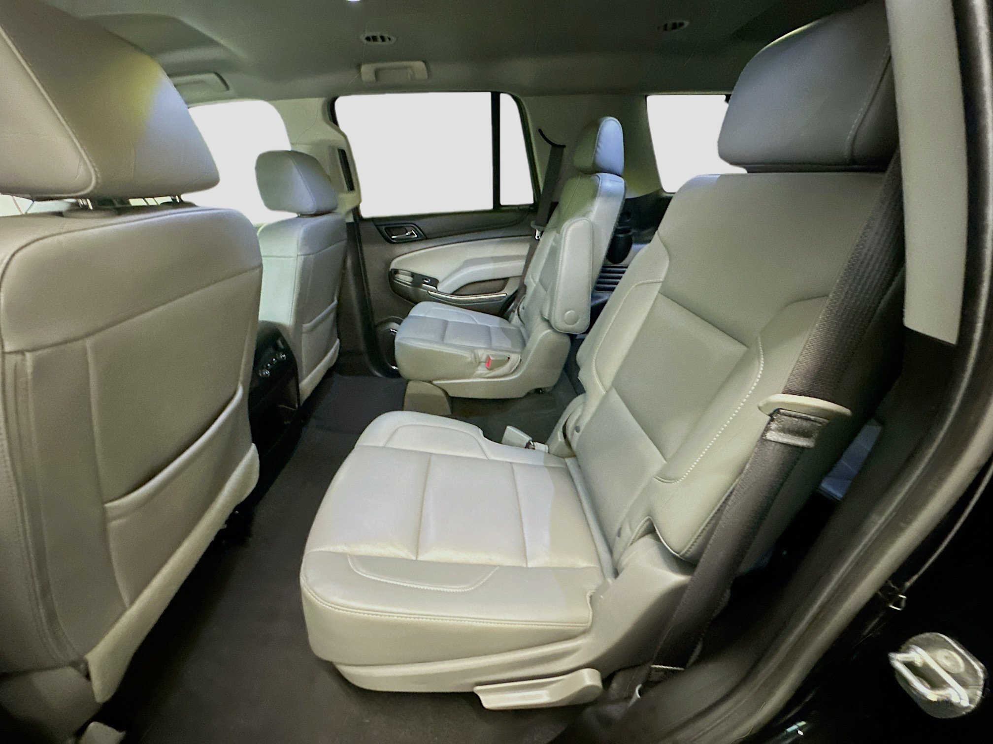 Used 2019 Chevrolet Tahoe LT AWD/4WD image 28
