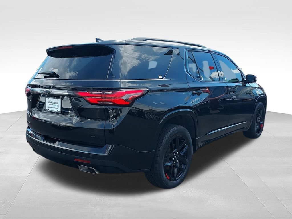 Used 2022 Chevrolet Traverse Premier w/ Redline Edition AWD/4WD image 8