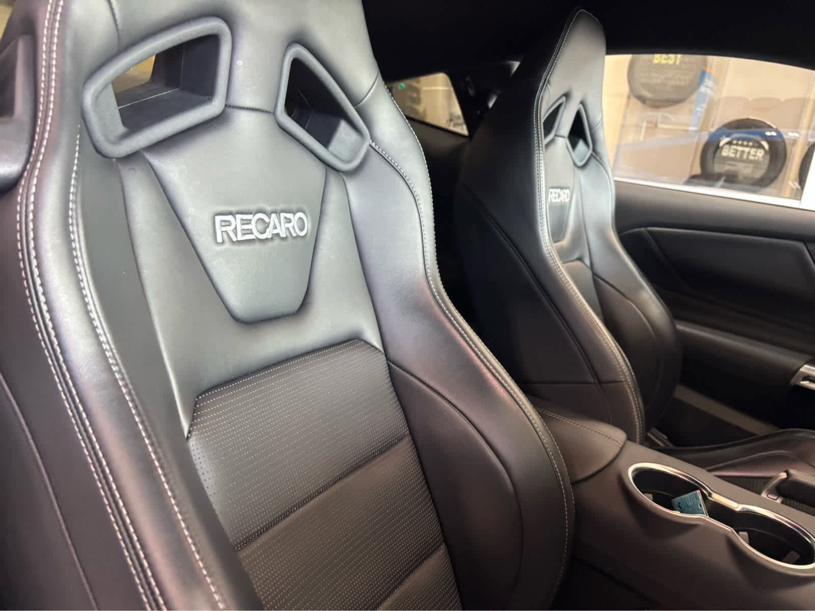 Used 2024 Ford Mustang GT Premium w/ GT Performance Package image 27