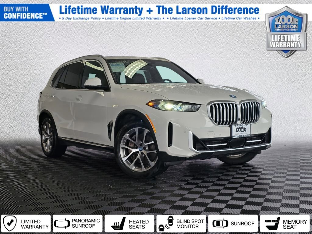 Used 2025 BMW X5 xDrive50e image 1