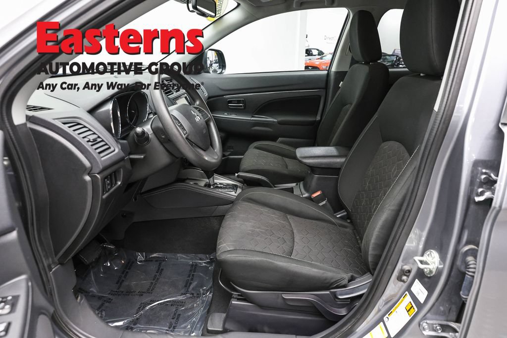 Used 2024 Mitsubishi Outlander Sport ES AWD/4WD image 14