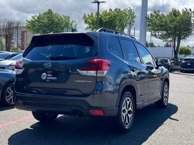 Used 2022 Subaru Forester Premium AWD/4WD image 7