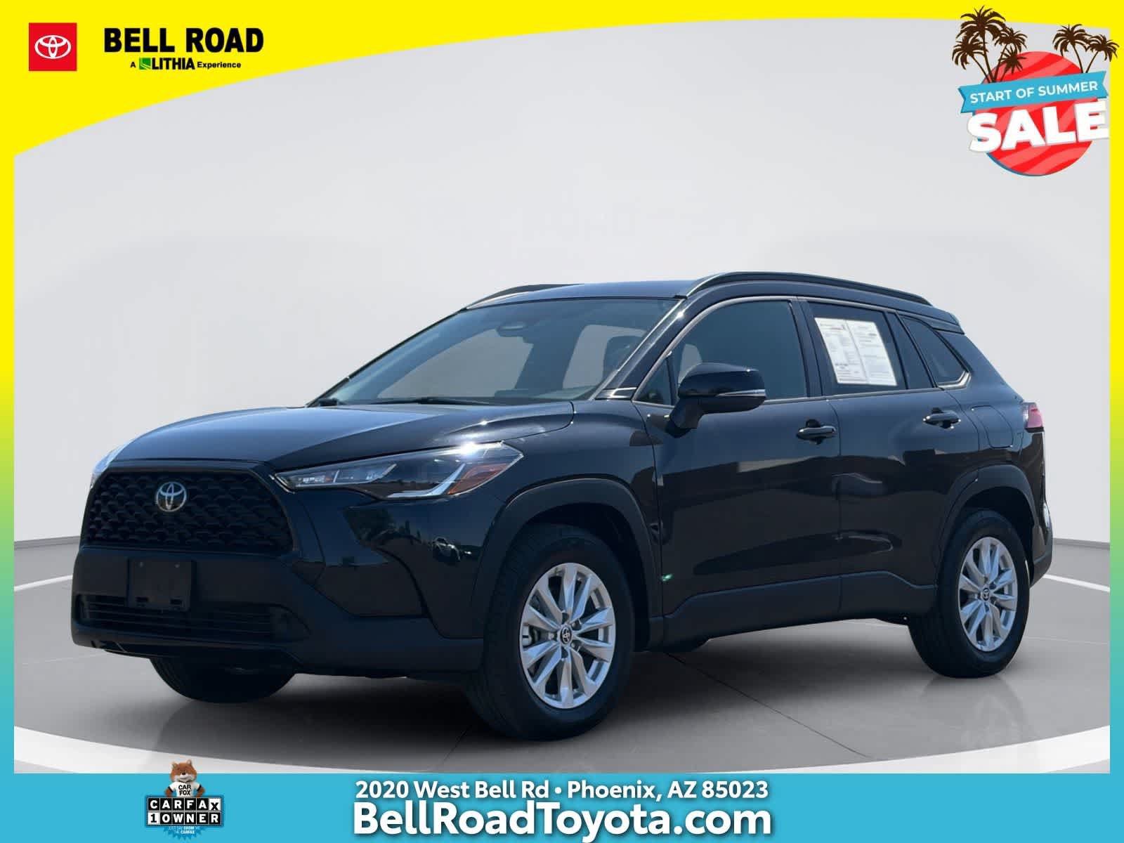 Used 2025 Toyota Corolla Cross LE FWD image 1