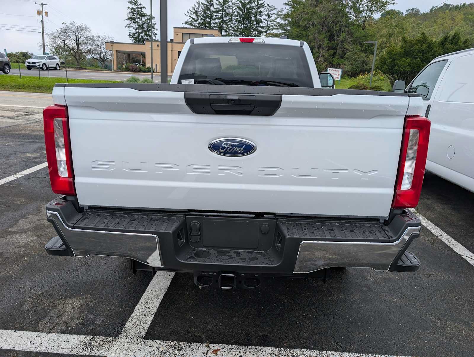 New 2026 Ford F250 XLT w/ FX4 Off-Road Package AWD/4WD image 6