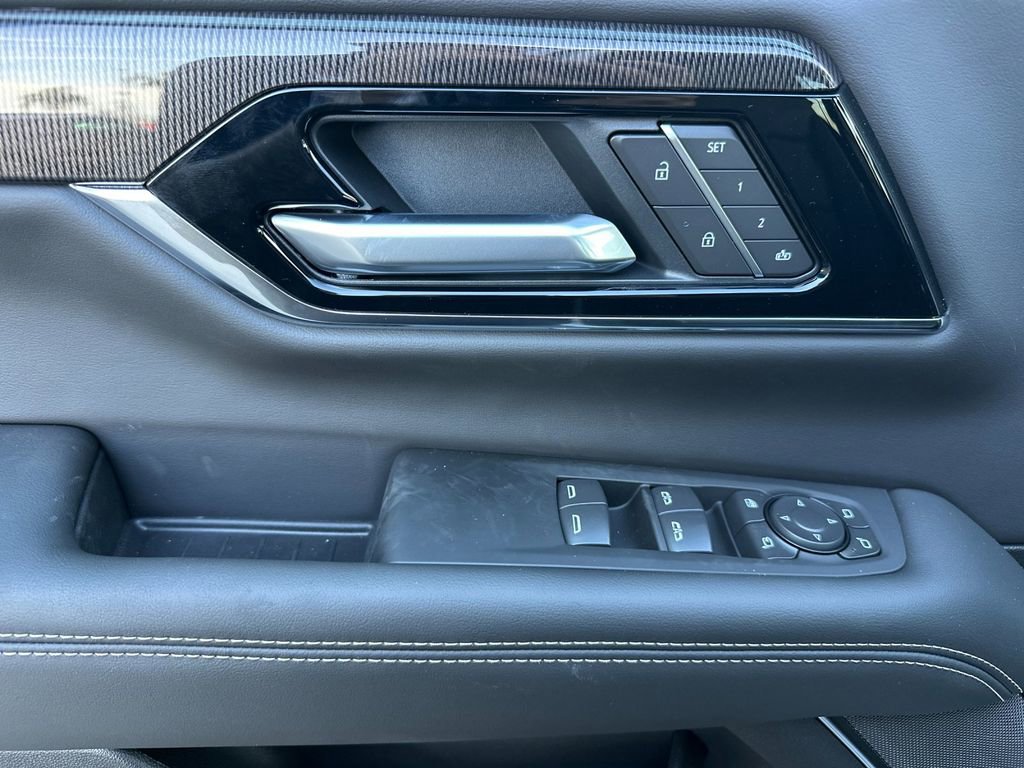 New 2026 GMC Yukon Elevation w/ Elevation Premium Package image 10