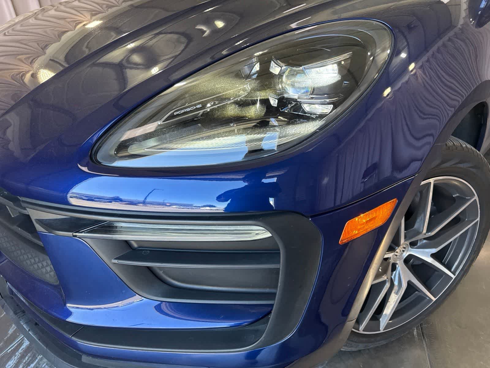 Used 2024 Porsche Macan AWD/4WD image 7