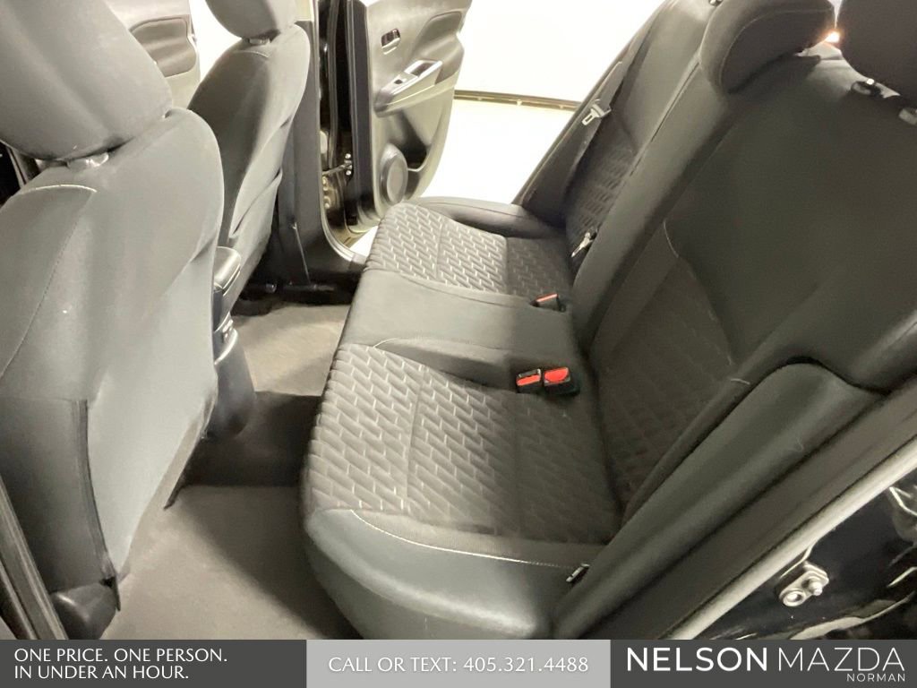 Used 2021 Nissan Kicks S image 26