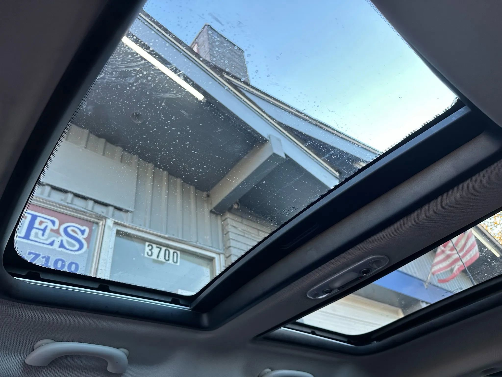 Used 2015 MINI Cooper S image 25