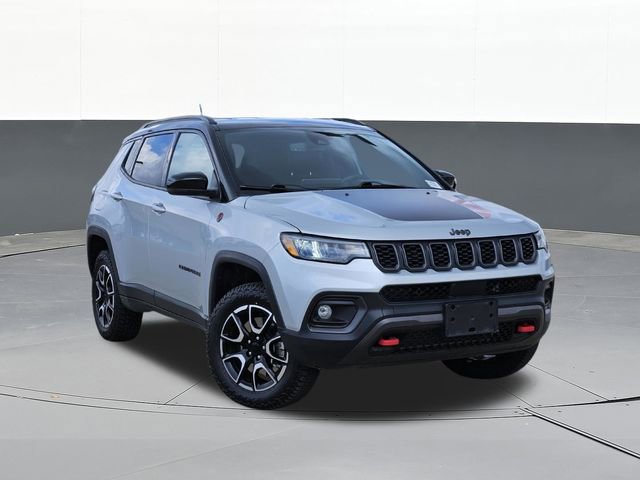 Used 2024 Jeep Compass Trailhawk