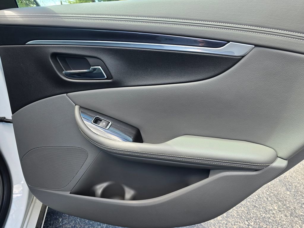 Used 2019 Chevrolet Impala LS image 23