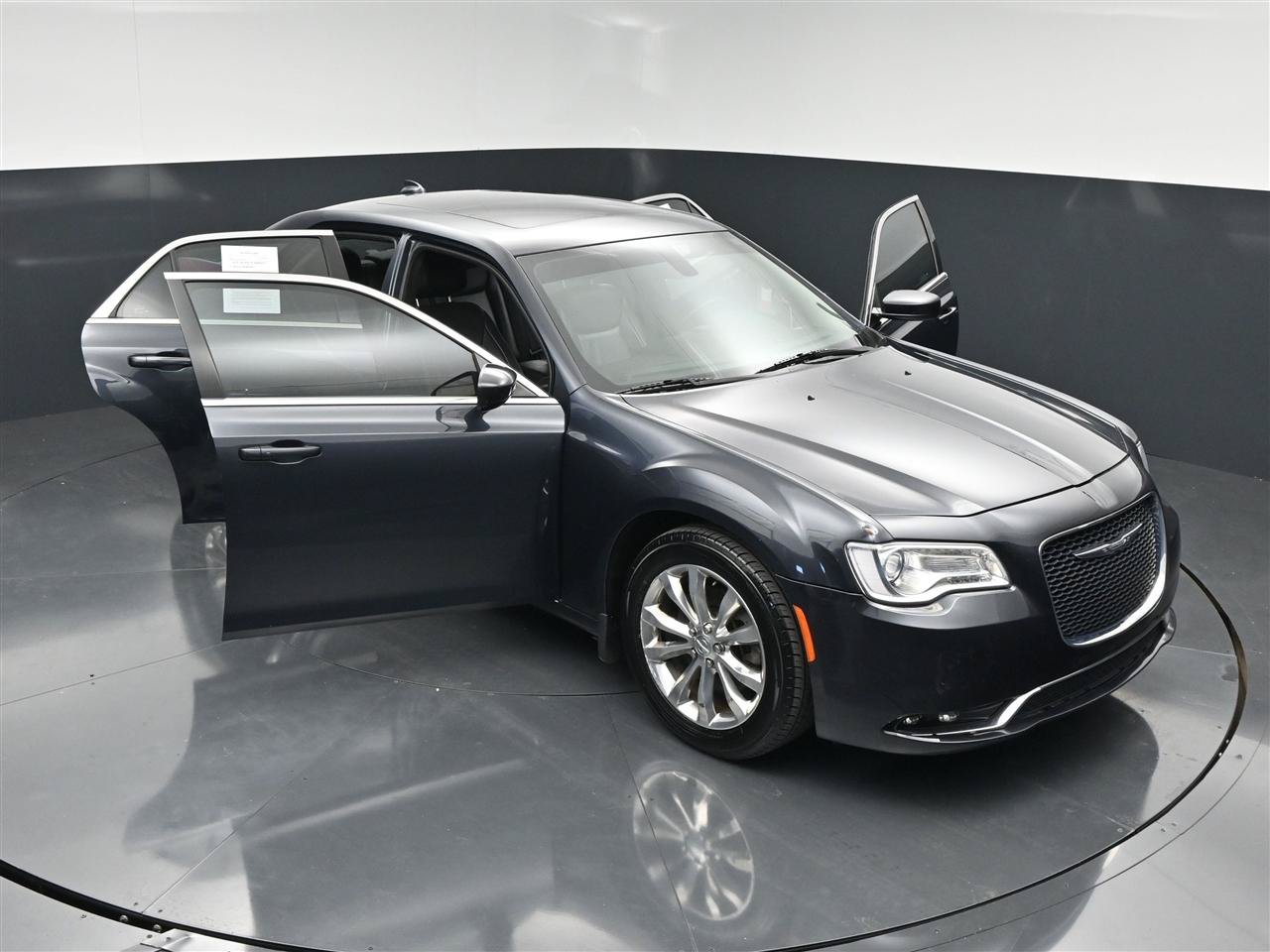 Used 2017 Chrysler 300 Limited w/ Value Package AWD/4WD image 34