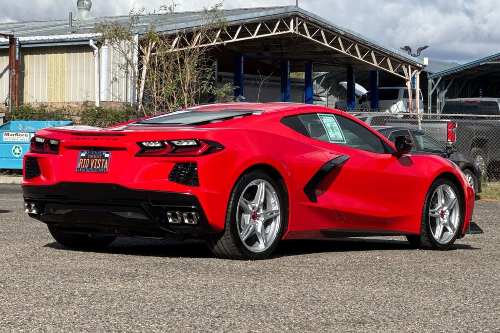 Used 2021 Chevrolet Corvette Stingray Coupe w/ 1LT image 4
