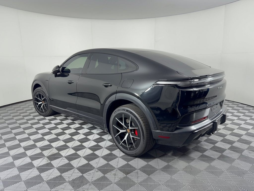 New 2026 Porsche Cayenne S AWD/4WD image 3