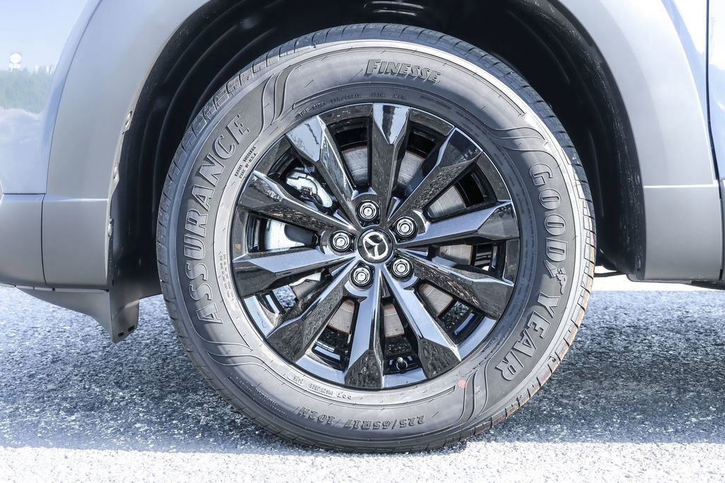 Used 2025 MAZDA CX-50 AWD 2.5 S w/ Weather Package image 17