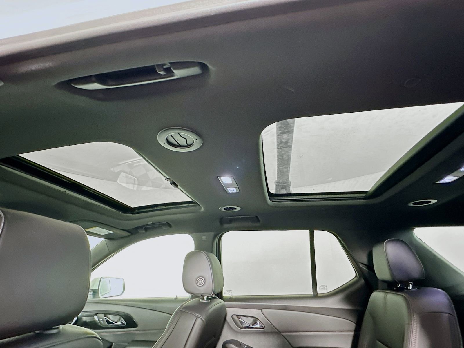 Used 2023 Chevrolet Traverse RS w/ LPO, Floor Liner Package image 24
