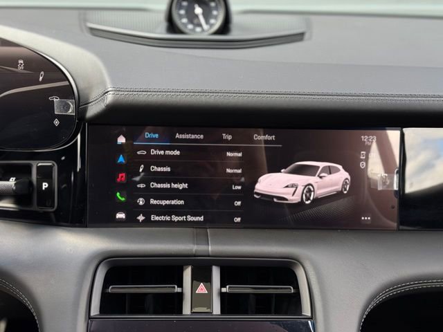 New 2024 Porsche Taycan GTS image 27