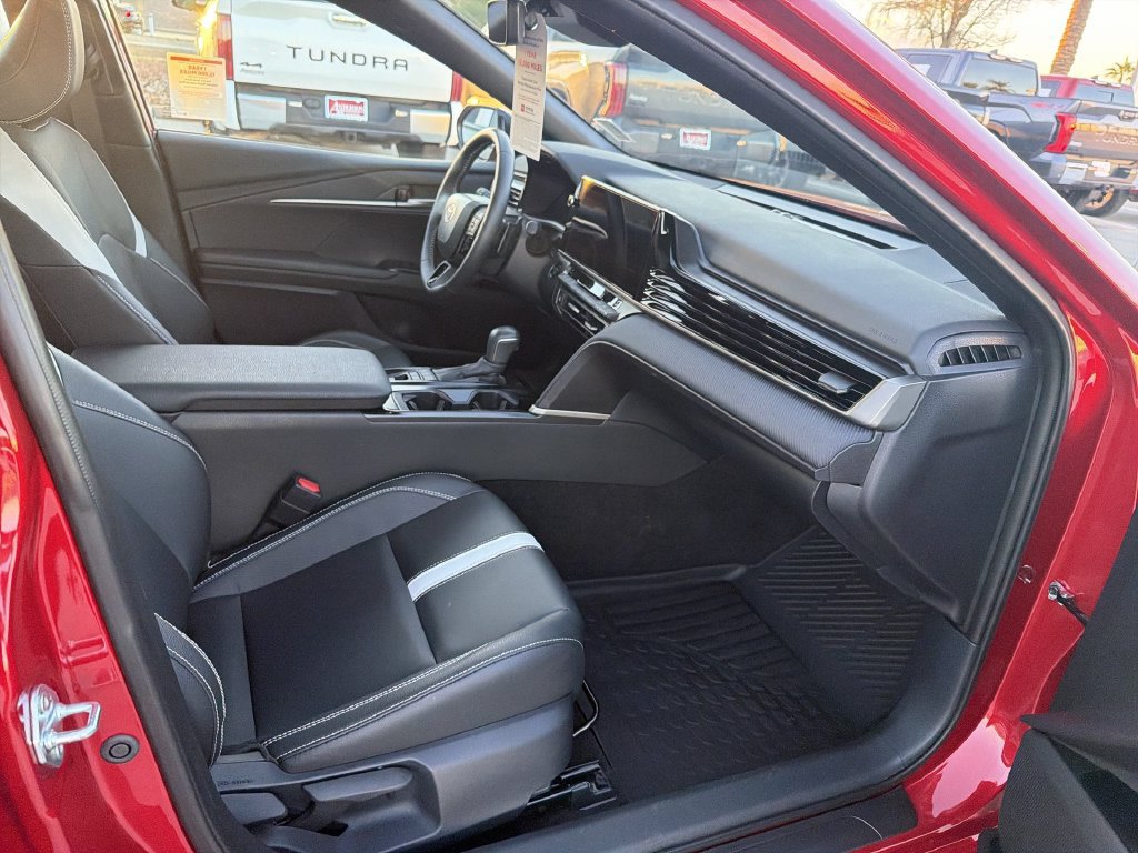 Certified 2026 Toyota Camry Hybrid w/ Multimedia Upgrade Package FWD image 28