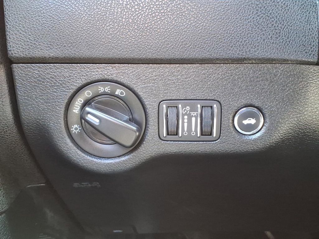 Used 2021 Dodge Charger Police image 30