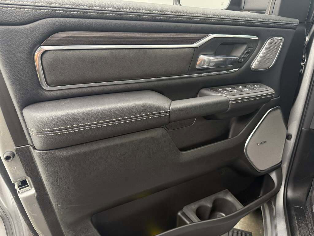New 2026 RAM 1500 Laramie w/ Night Edition image 26