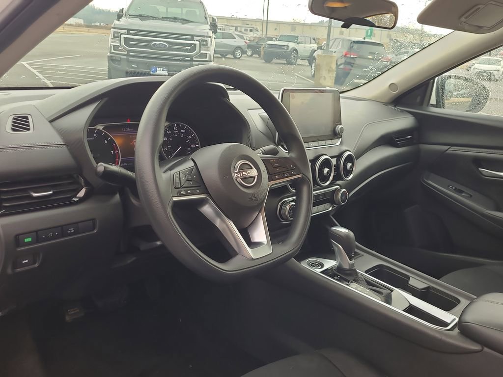 Used 2024 Nissan Sentra SV image 10