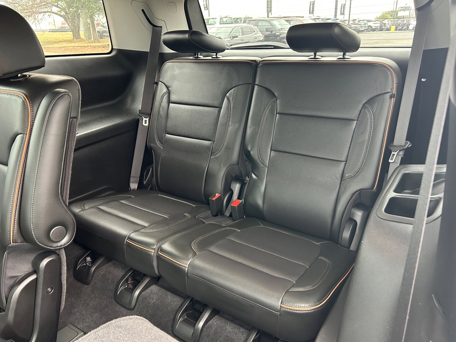 Used 2020 GMC Acadia AT4 image 24