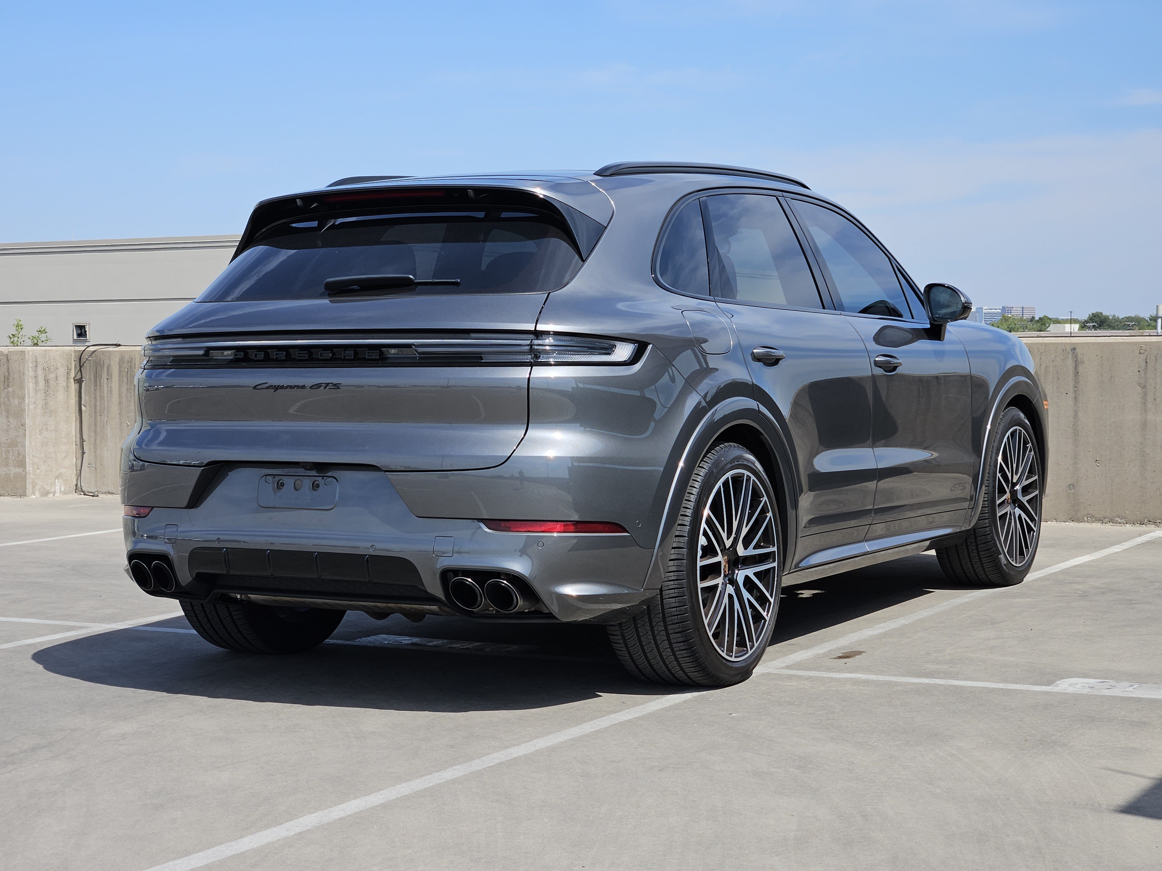 Certified 2025 Porsche Cayenne GTS AWD/4WD image 8