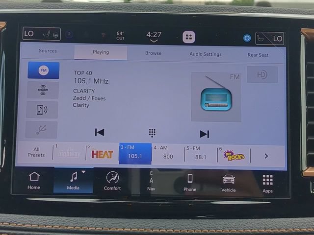 New 2027 Chrysler Pacifica Pinnacle w/ Theater Group AWD/4WD image 21