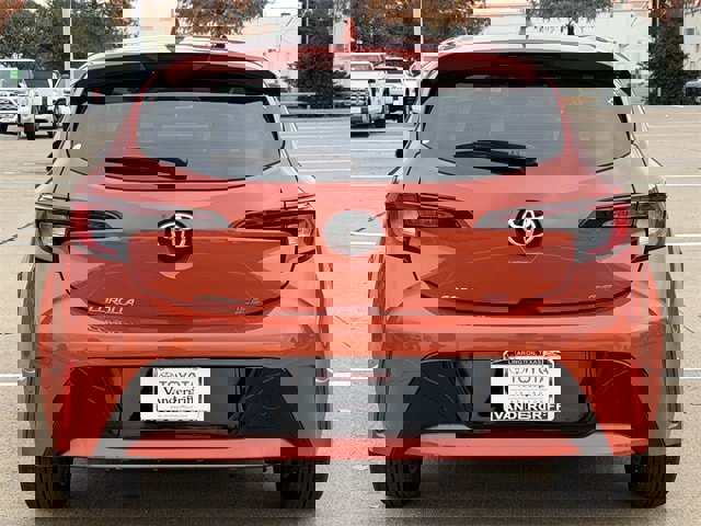 Used 2025 Toyota Corolla SE image 5