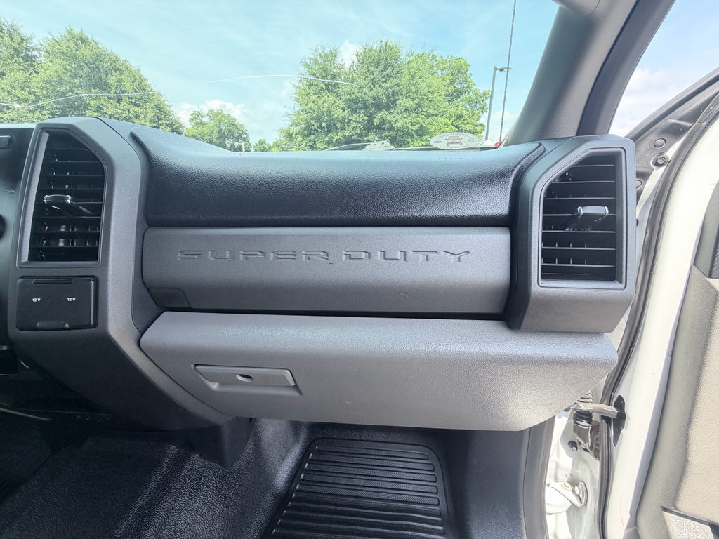 Used 2017 Ford F250 XL w/ Power Equipment Group RWD image 17