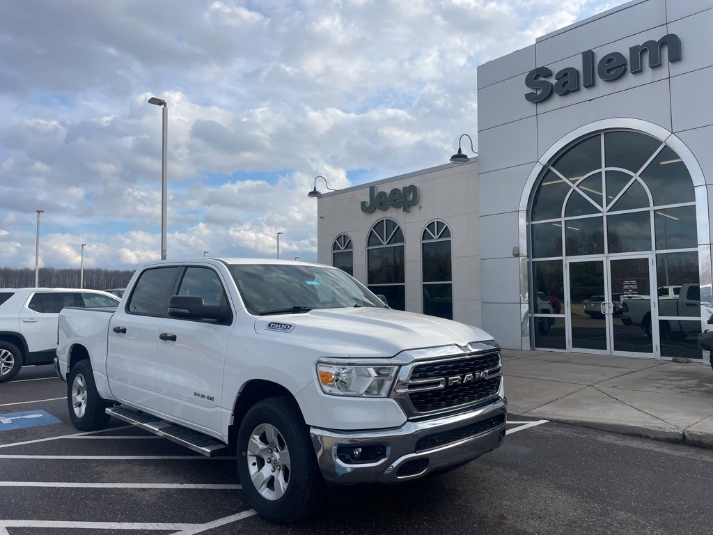 Used 2024 RAM 1500 Big Horn image 3