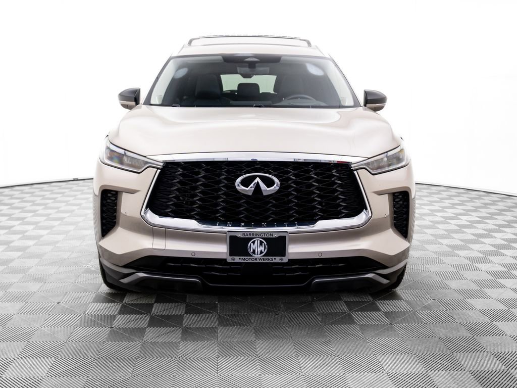 Used 2023 INFINITI QX60 Sensory w/ Vision Package image 9