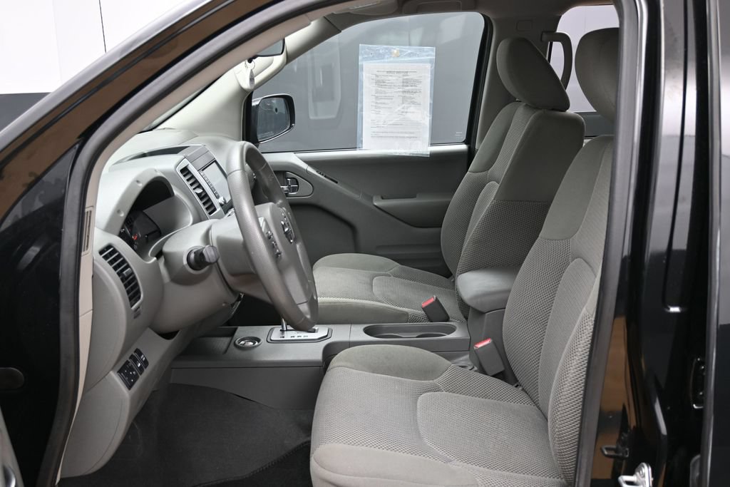 Used 2021 Nissan Frontier SV AWD/4WD image 13